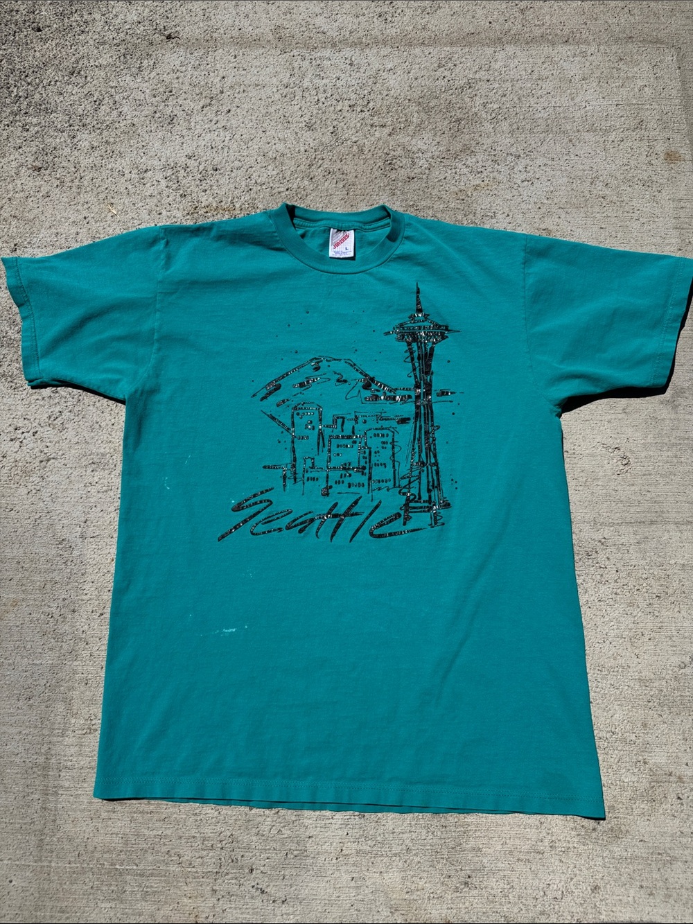 Vintage Seattle Skyline Short Sleeve Tee
